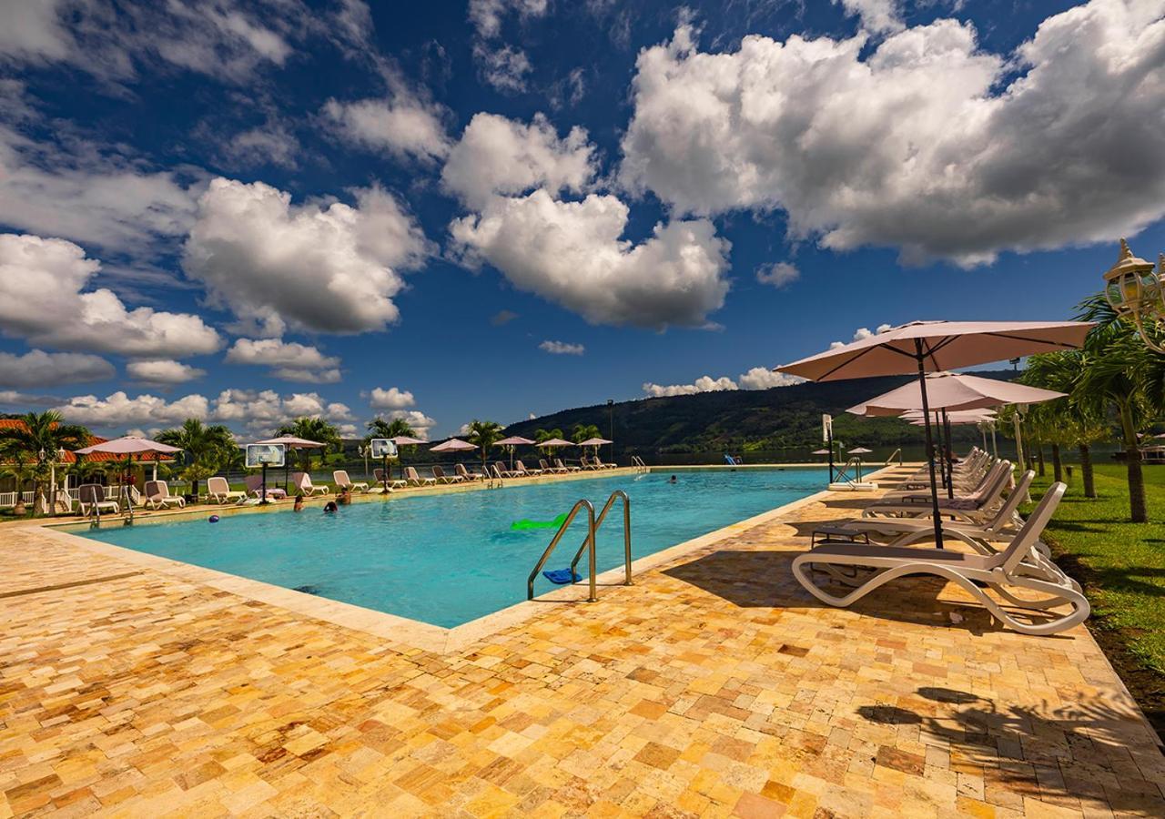 Bella Terra Laguna Azul Resort & Spa Sauce Extérieur photo